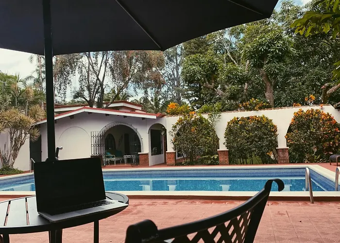 Hacienda Escondida
