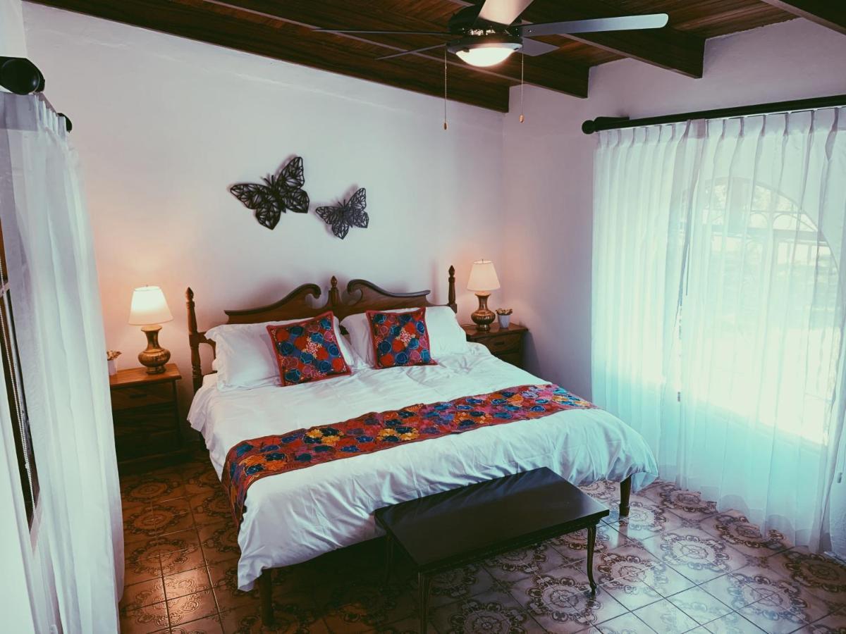 Hacienda Escondida